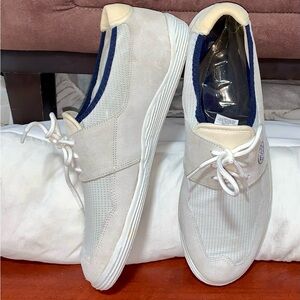 Men's White Casual Shoes
